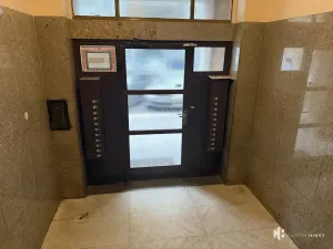 Pronájem bytu 1+kk, Praha - Vinohrady, Hradecká, 26 m2