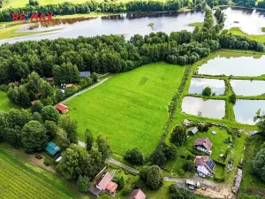 Prodej komerčního pozemku, Nová Pec, 9752 m2