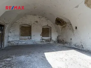 Prodej zemědělského objektu, Počedělice, 2500 m2