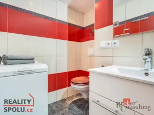 Prodej bytu 3+1, Hradec Králové - Nový Hradec Králové, Mandysova, 77 m2