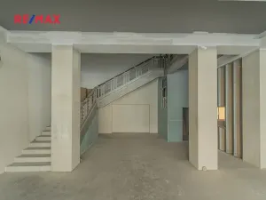 Pronájem obchodního prostoru, Praha - Nové Město, Hybernská, 526 m2