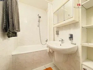 Prodej bytu 2+kk, Praha - Kamýk, Smotlachova, 49 m2