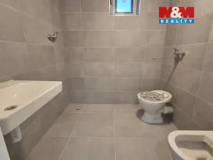 Pronájem obchodního prostoru, Tuchoměřice, 128 m2
