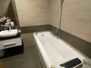 Pronájem bytu 2+kk, Pardubice, Rokycanova, 52 m2