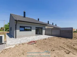 Prodej rodinného domu, Znojmo - Načeratice, 81 m2