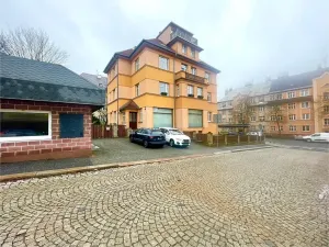 Pronájem bytu 1+1, Liberec, Hálkova, 55 m2