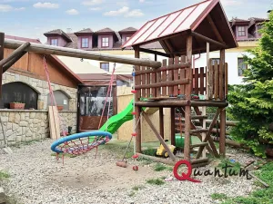 Pronájem bytu 1+kk, Praha - Střížkov, Děčínská, 32 m2