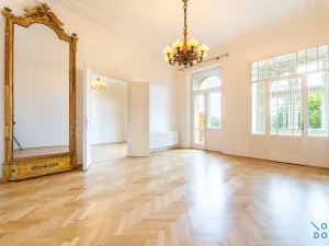 Prodej bytu 3+1, Praha - Nové Město, Masarykovo nábřeží, 100 m2