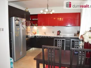 Pronájem bytu 3+1, Lošany, 80 m2