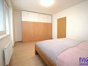 Pronájem bytu 3+kk, Praha - Libeň, Březenská, 90 m2