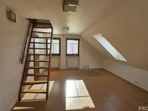 Prodej rodinného domu, Jesenice, Vestecká, 369 m2