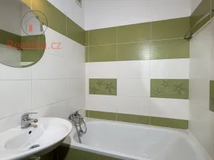 Pronájem bytu 2+1, Mělník, Pražská, 51 m2