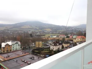 Pronájem bytu 3+1, Děčín - Děčín XXXII-Boletice nad Labem, Čsl. partyzánů, 75 m2