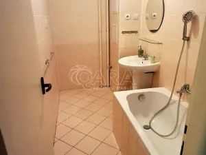 Pronájem bytu 4+1, Praha, Sládkovičova, 85 m2