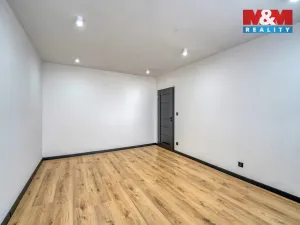 Prodej bytu 4+1, Tachov, Bělojarská, 74 m2