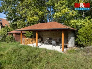 Prodej rodinného domu, Benešov, 327 m2