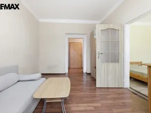 Prodej bytu 2+1, Karlovy Vary - Drahovice, Mattoniho nábřeží, 49 m2
