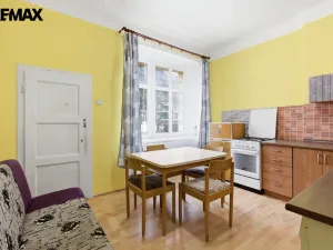 Prodej bytu 2+1, Karlovy Vary - Drahovice, Mattoniho nábřeží, 49 m2