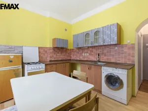 Prodej bytu 2+1, Karlovy Vary - Drahovice, Mattoniho nábřeží, 49 m2