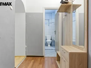 Prodej bytu 2+1, Karlovy Vary - Drahovice, Mattoniho nábřeží, 49 m2