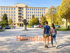 Pronájem obchodního prostoru, Karviná - Nové Město, nám. Budovatelů, 53 m2
