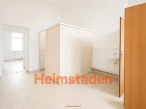 Pronájem kanceláře, Karviná - Nové Město, nám. Budovatelů, 53 m2