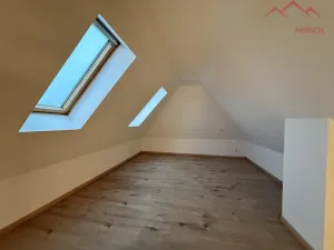 Pronájem bytu 2+kk, Chomutov, Meisnerova, 70 m2