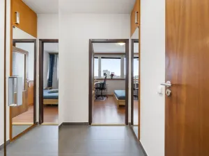 Prodej bytu 2+kk, Praha - Podolí, Hudečkova, 47 m2