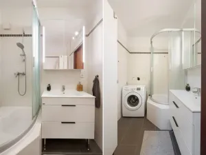 Prodej bytu 2+kk, Praha - Podolí, Hudečkova, 47 m2