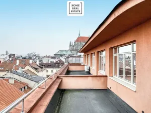 Pronájem kanceláře, Kolín, Rubešova, 256 m2