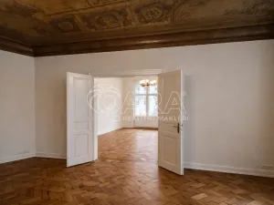 Pronájem bytu 4+1, Praha, Pařížská, 151 m2