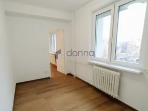 Pronájem bytu 2+kk, Praha, Vrbenského, 40 m2