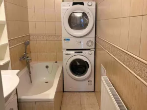 Pronájem bytu 1+1, Kolín - Kolín IV, Školská, 55 m2