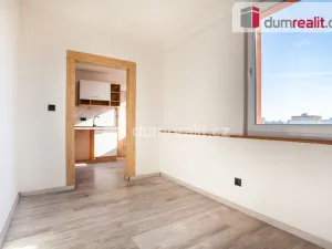 Pronájem bytu 2+1, České Budějovice - České Budějovice 2, M. Horákové, 52 m2