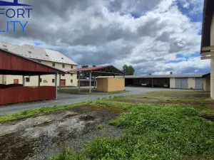 Prodej komerční nemovitosti, Suchdol nad Odrou, Komenského, 1900 m2