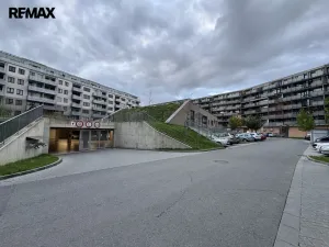 Pronájem garážového stání, Olomouc, Camilla Sitteho, 12 m2