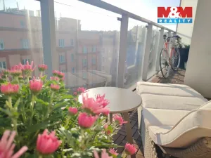 Pronájem bytu 2+kk, Praha, Na Maninách, 43 m2