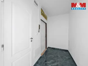 Prodej bytu 2+1, Děčín - Děčín VI-Letná, Husitská, 71 m2