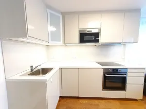 Pronájem bytu 2+kk, Praha - Veleslavín, Pod dvorem, 60 m2
