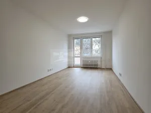 Pronájem bytu 2+1, Chomutov, Sluneční, 51 m2