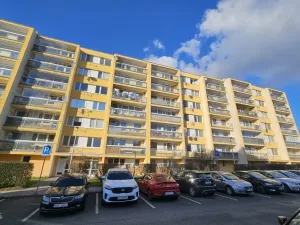 Pronájem bytu 1+kk, Praha, Běchorská, 33 m2