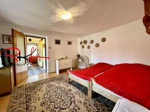 Prodej rodinného domu, Pečky - Velké Chvalovice, 65 m2