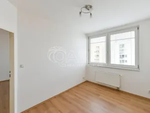 Pronájem bytu 2+kk, Praha - Troja, Hnězdenská, 47 m2