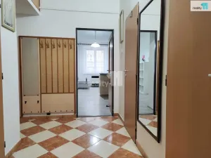 Pronájem bytu 2+kk, Praha - Smíchov, Radlická, 52 m2