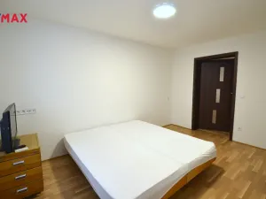 Pronájem bytu 2+kk, Olomouc, Čelakovského, 42 m2