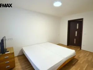 Pronájem bytu 2+kk, Olomouc, Čelakovského, 42 m2