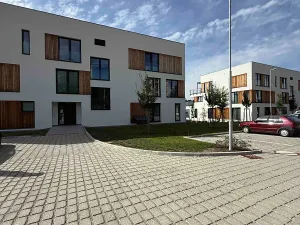 Pronájem bytu 2+kk, Hluboká nad Vltavou, Potoční, 52 m2