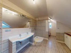 Prodej rodinného domu, Senička, 153 m2