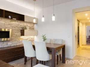 Prodej bytu 3+kk, Praha - Podolí, Na dolinách, 86 m2