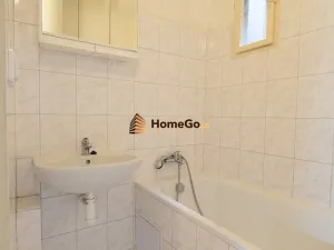 Pronájem bytu 1+kk, Praha - Nusle, U gymnázia, 45 m2